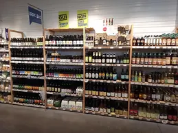 529-biocoop-saint-clair-du-rhone-magasin-bio-biere-local-brasserie-epicerie-boisson.webp