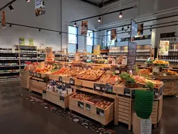 529-biocoop-saint-clair-du-rhone-magasin-bio-fruit-legume-saison-local-hiver-producteur.webp
